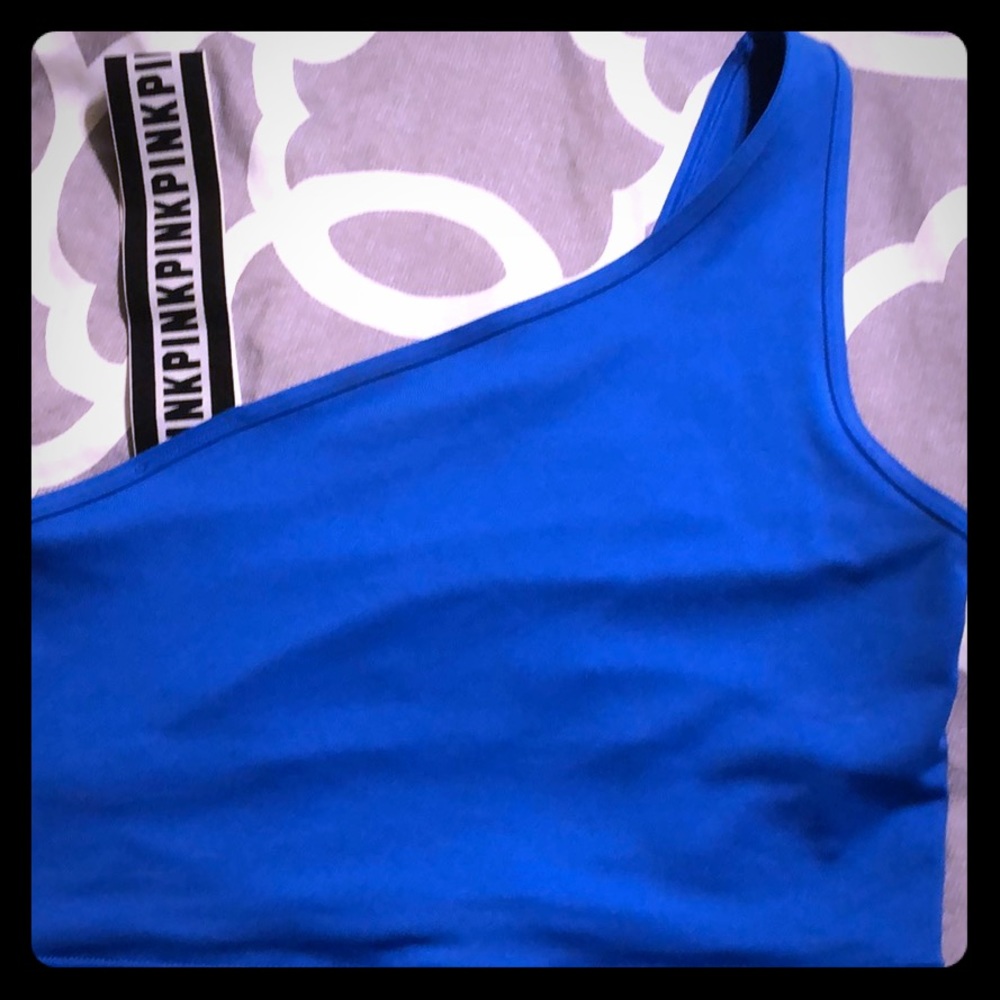 Brand new never worn sports bra